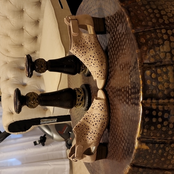 Seychelles suede open toe bootie - Picture 3 of 3